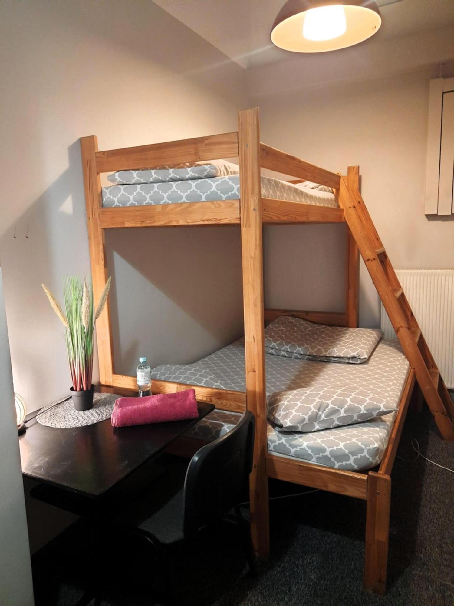 Go Hostel Rewolucji วูดช์ ภายนอก รูปภาพ