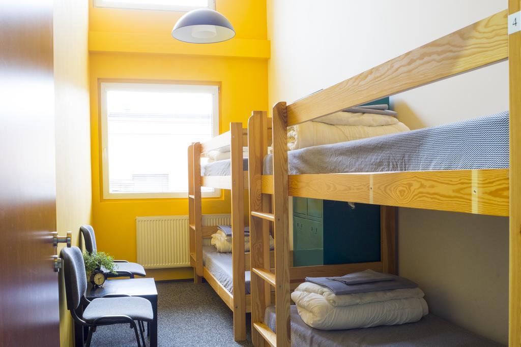 Go Hostel Rewolucji วูดช์ ภายนอก รูปภาพ