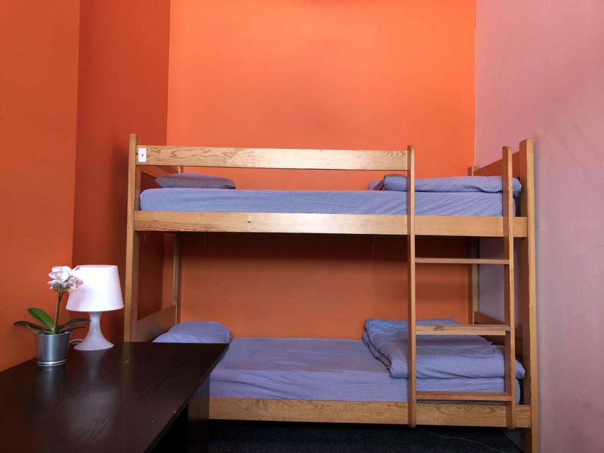 Go Hostel Rewolucji วูดช์ ภายนอก รูปภาพ
